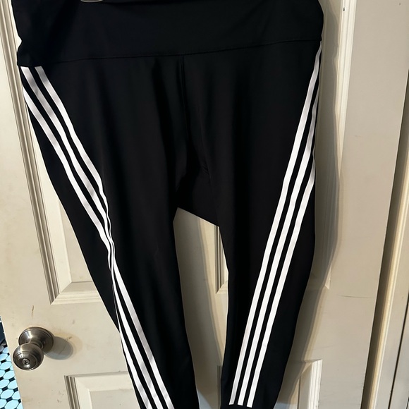 3X Adidas Training Crop pant - Picture 5 of 10